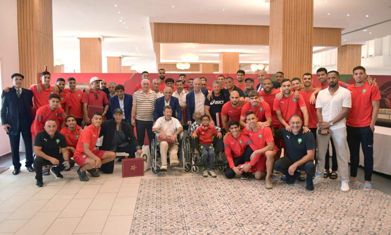 “السعيدية “.. الجامعة الملكية المغربية لكرة القدم تكرم لاعبي الجهة الشرقية الدوليين السابقين