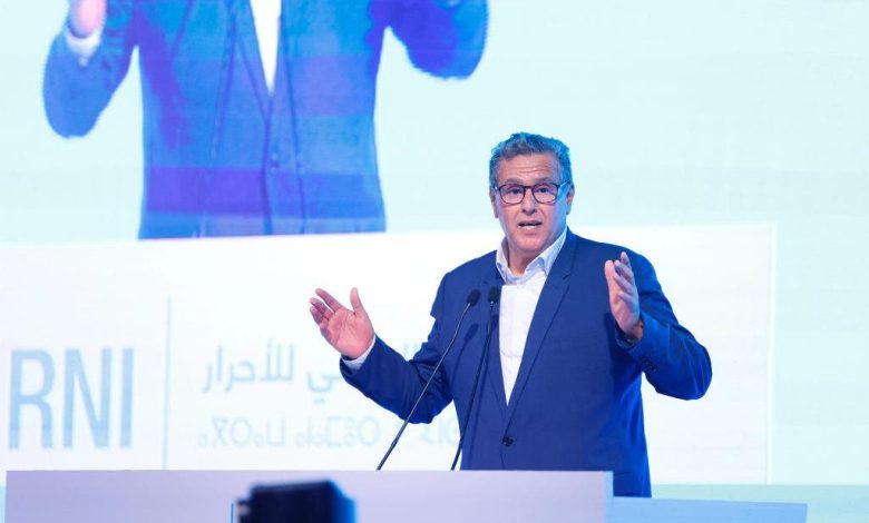 أخنوش: فخورون بعمل الأغلبية الحكومية ونجتهد جميعا داخلها لإيجاد الحلول
