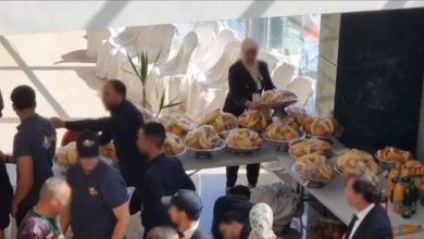 أكادير.. فوضى في مؤتمر حزبي بسبب “وجبة غداء”