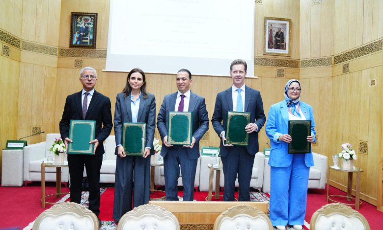 توقيع مذكرة تفاهم لتسويق الصناعة التقليدية رقميا وتعزيز صادراتها دوليا