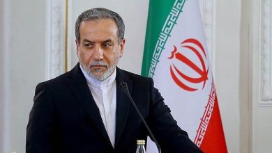 إيران تحدد شرطا لوقف الهجمات على إسرائيل
