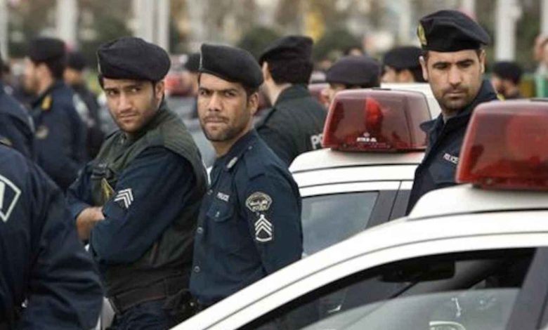 الاستخبارات الإيرانية تعتقل شخصين بتهمة التعاون مع الموساد