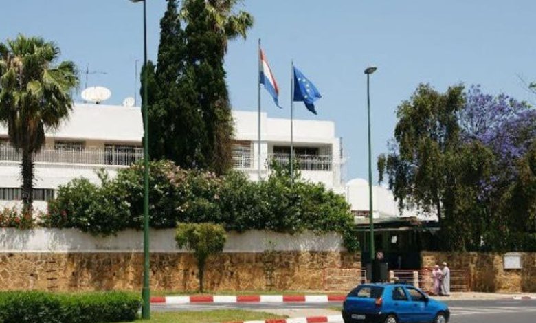 القنصلية الهولندية في طنجة والرباط فقط… والريف في الهامش