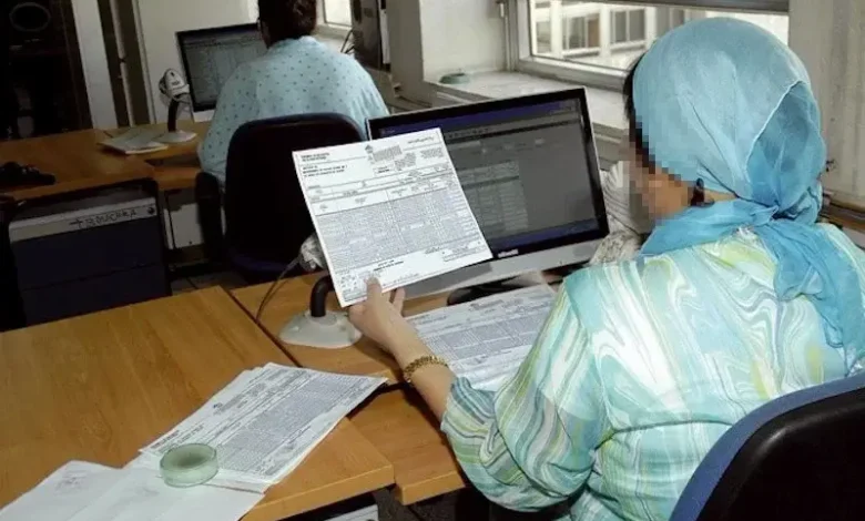 برلماني يندد بتأخر الخدمات الإدارية ويطالب الداخلية بالتدخل العاجل