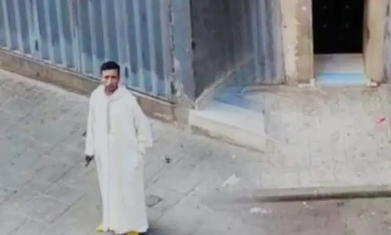 شاب مغربي حاول الضحك بمقطع ساخر فحولته قناة جزائرية إلى مخبر في عيد الأضحى