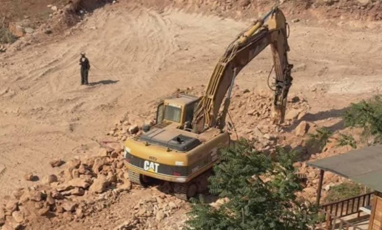 أشغال متواصلة لفتح مسلك طرقي جديد يربط موروبيخو بحديقة المونيكار بالحسيمة