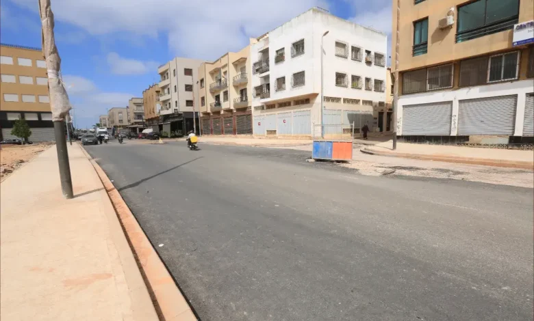 إطلاق أشغال مشروع طرقي جديد سيربط الحي الحسني بدار بوعزة وأولاد عزوز