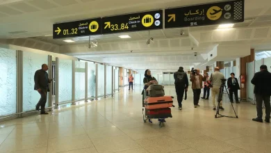 الجالية المغربية تستحسن تسهيل الإجراءات و تيسير الخدمات بمطار محمد الخامس