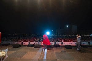 علي الصامد يشعل مهرجان الشواطئ بطنجة (صور)