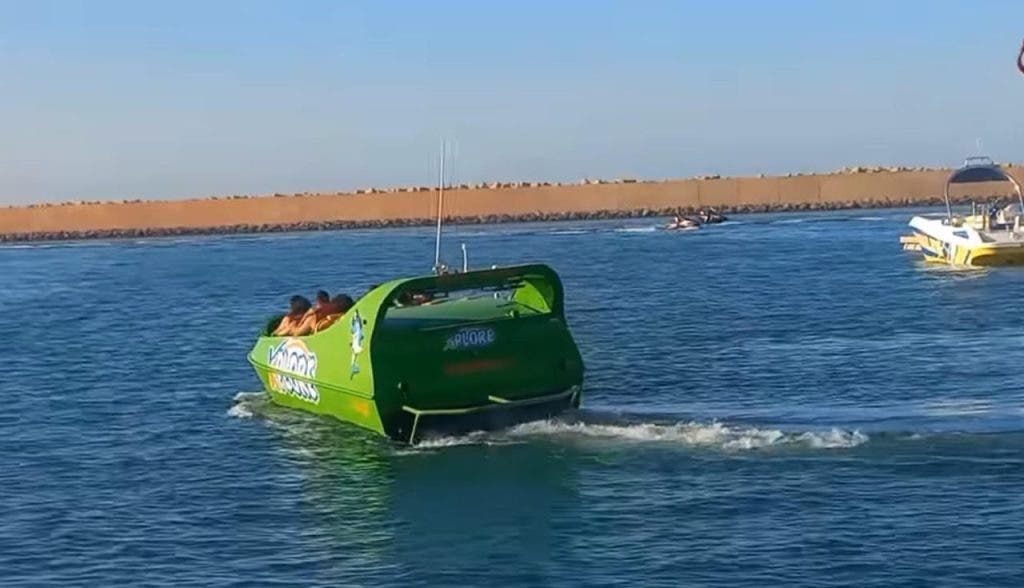 مارينا السعيدية تستقطب السياح بخدماتها البحرية وتجاربها الترفيهية(فيديو)