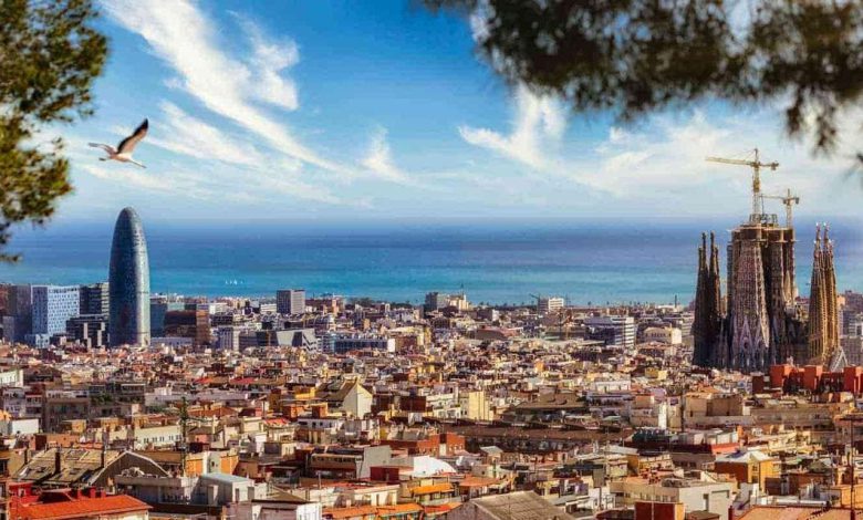 برشلونة.. المدينة التي تخطف القلوب رغم التحديات