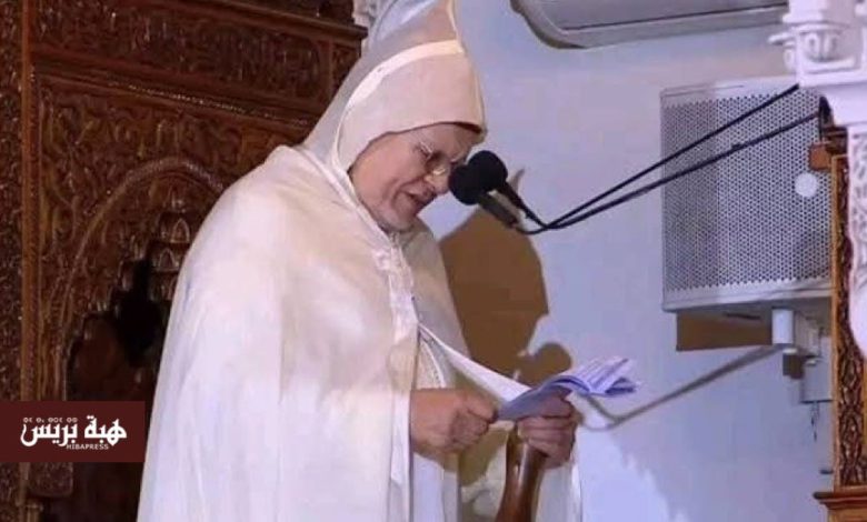 توقف خطبة الجمعة بمسجد حسان بالرباط بسبب عارض صحي لخطيب الجمعة