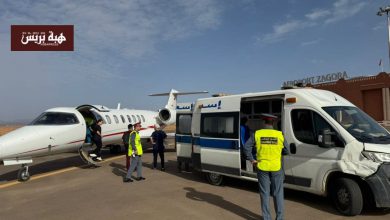 نقل طفل يعاني من مرض نادر عبر طائرة طبية من زاكورة نحو مستشفى الرباط